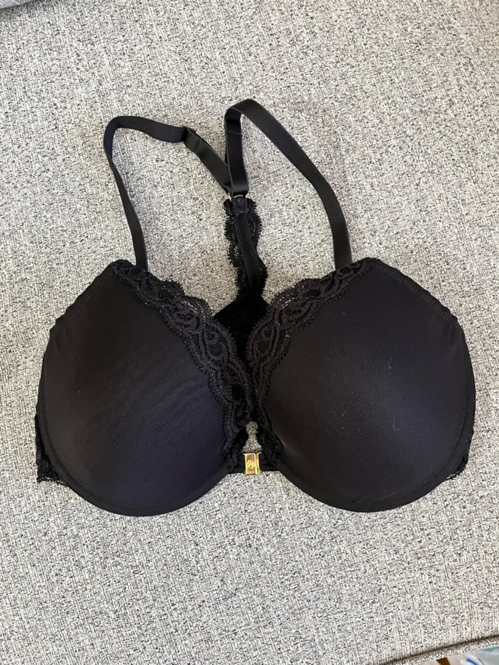 Natori Black Lace-Trim Plunge T-Shirt Bra